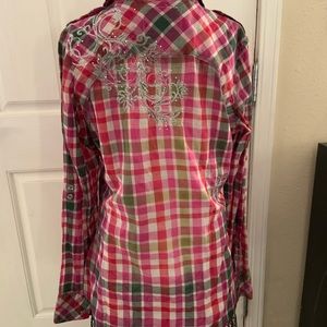 Plaid Roar Passion to size Large